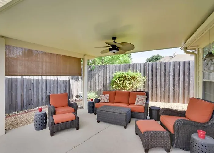 Private Pool W/Full Amenities By Bld & Joe Pool Lk